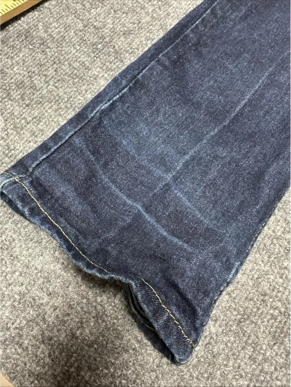 Levis 514 Jeans Mens 32 X 32 Blue Dark Wash Straight Leg 100% Cotton Denim